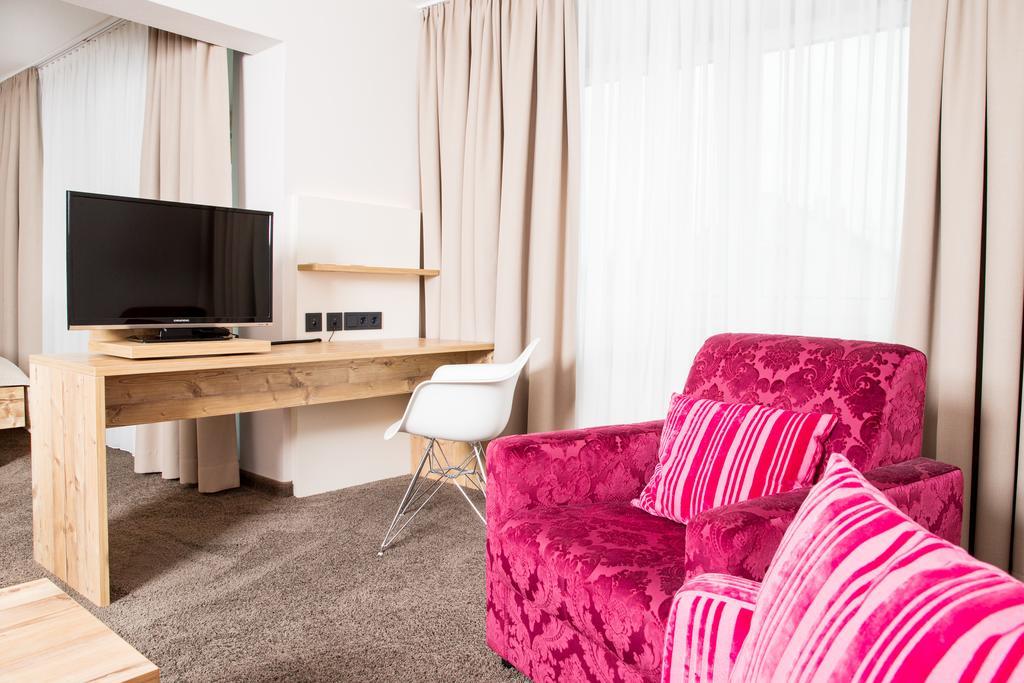 Hotel Rad Tettnang Bagian luar foto