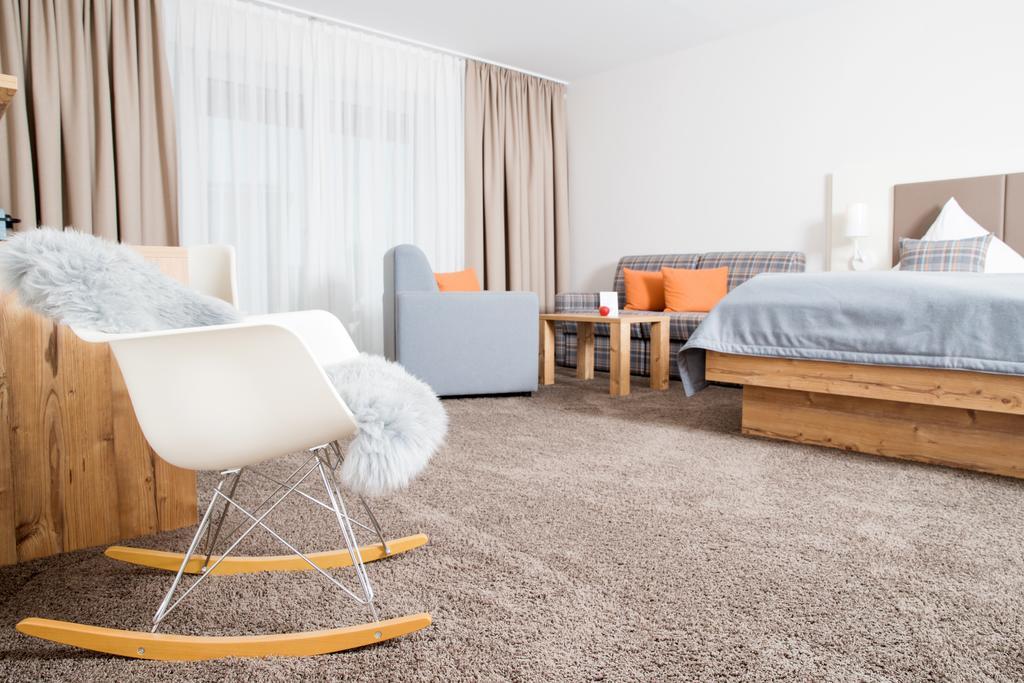 Hotel Rad Tettnang Bagian luar foto